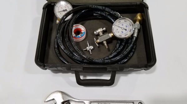Water jet pump accumulator tool kit, Jet Edge